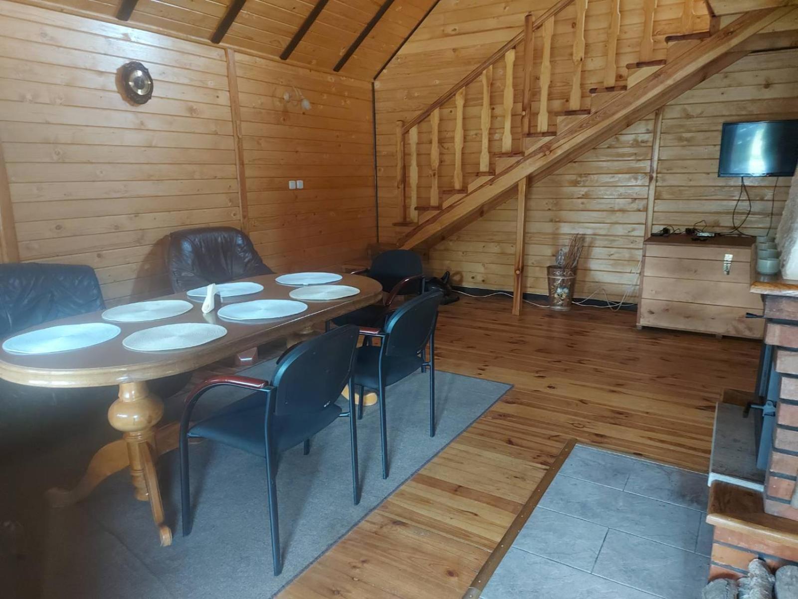 Bialowieza Spanie Na Sianie Puszcza Bialowieska Dubicze Cerkiewne Exterior foto